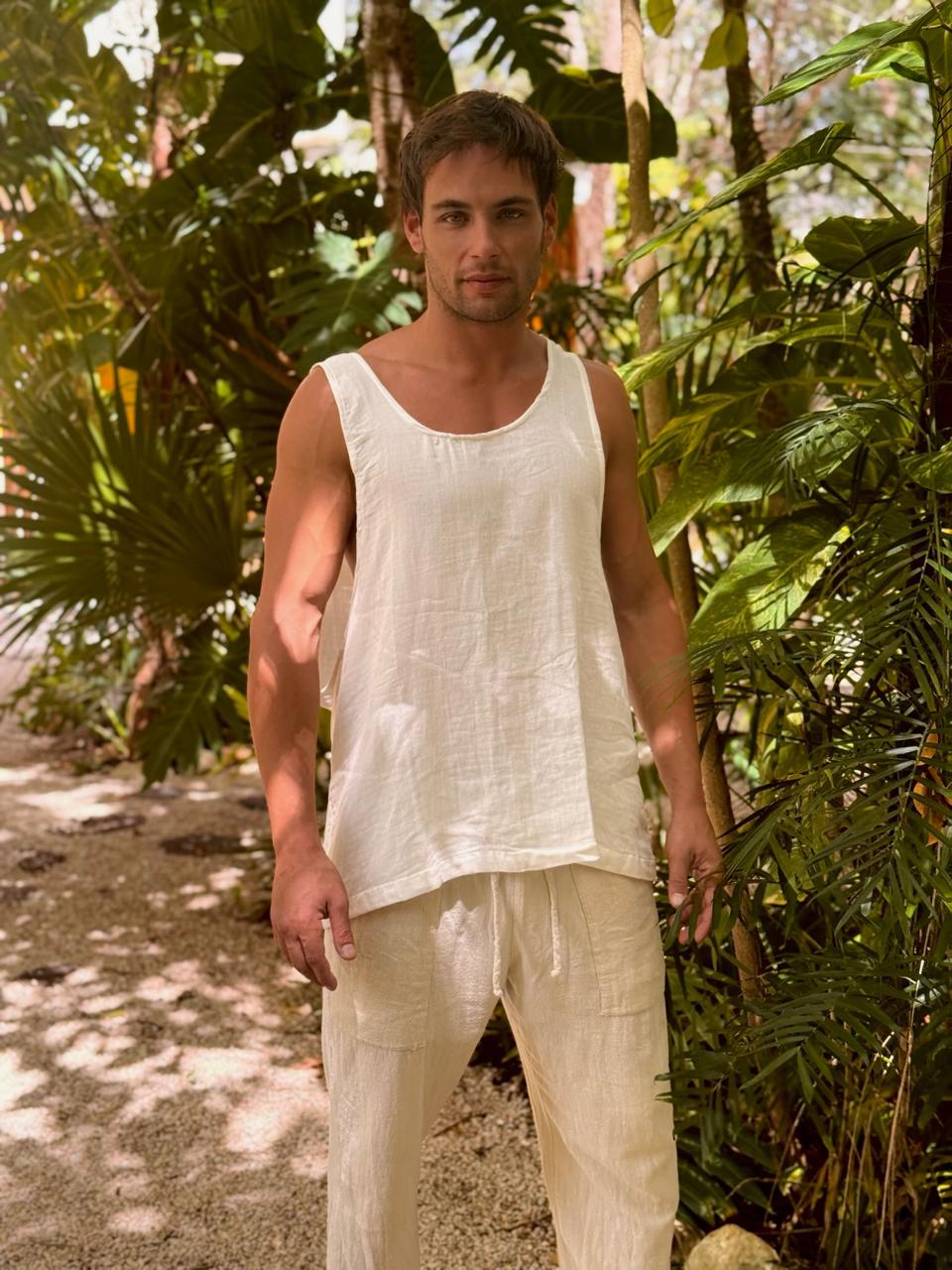 Musculosa con capucha